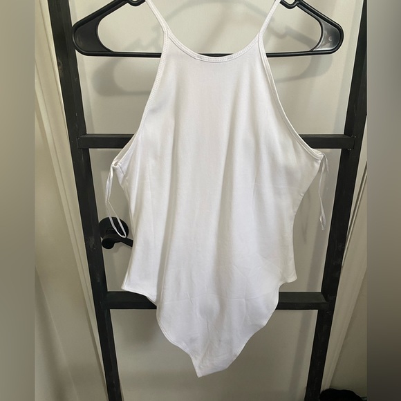 NWT Zara White Halter Neck Bodysuit - Picture 4 of 4